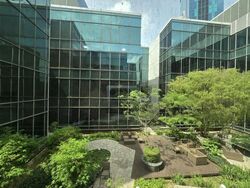 SQUARE 2 (D11), Retail #497413381